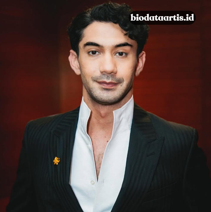 Reza Rahadian